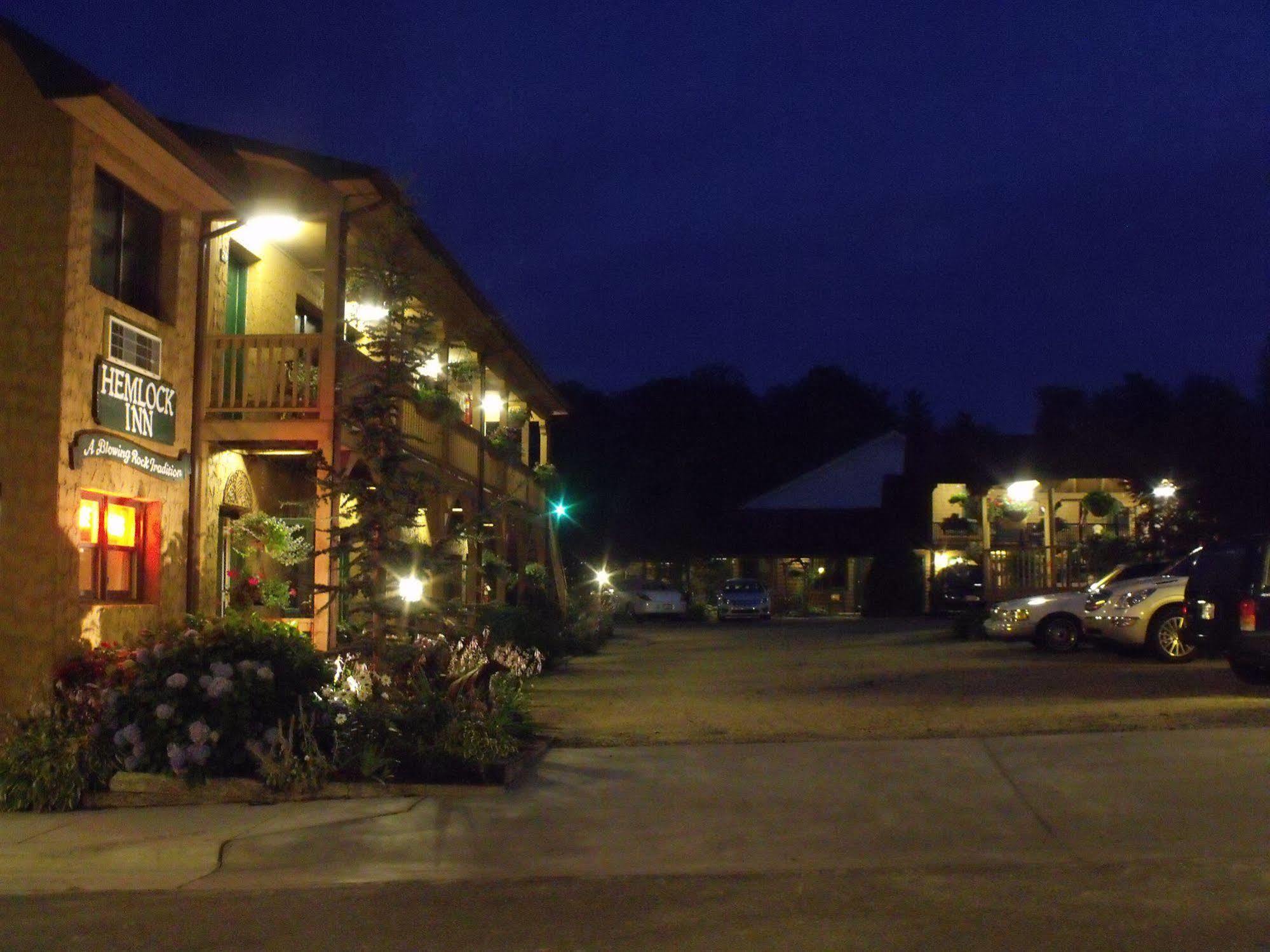 Hemlock Inn Blowing Rock Bagian luar foto
